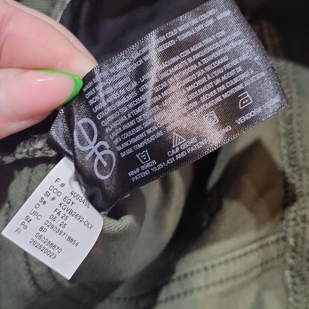 Gloria Vanderbilt Slimming Jeans - Picture 13 of 14